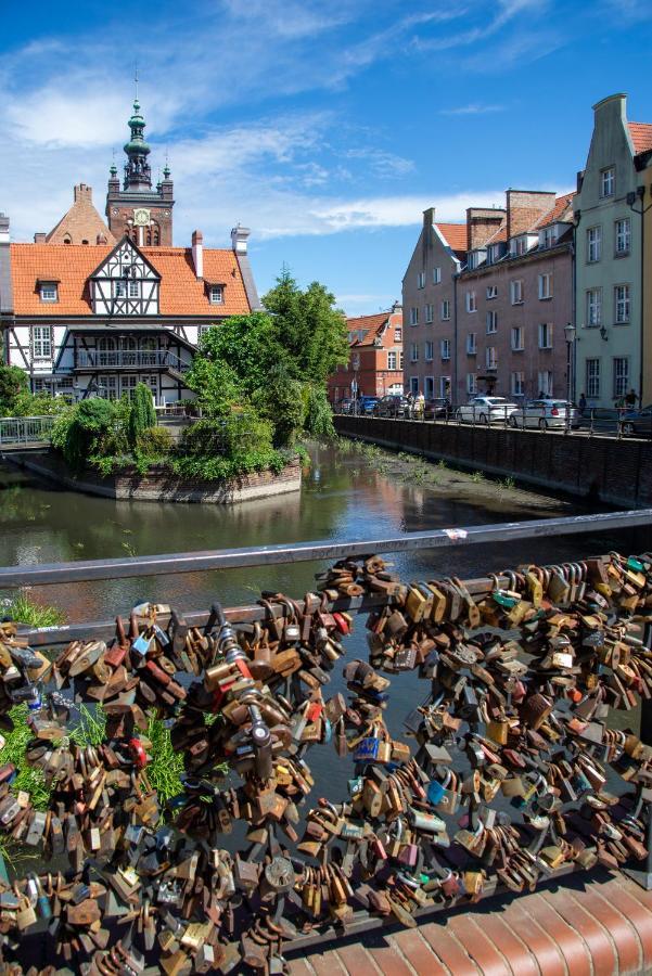 Maya'S Flats & Resorts 60 - Most Milosci Gdańsk Buitenkant foto